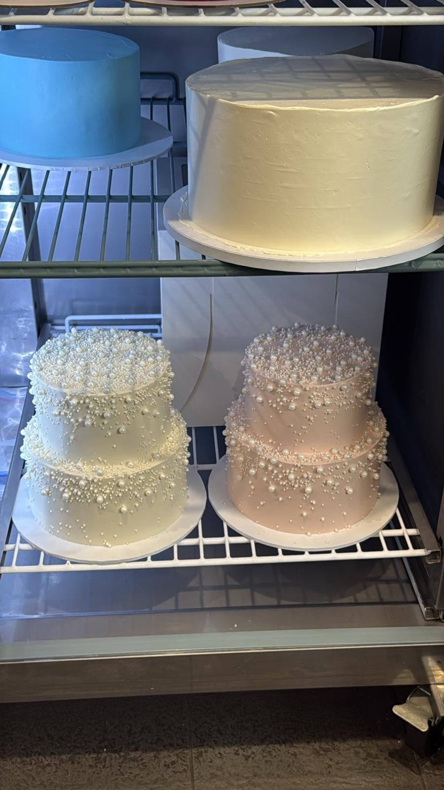 Scattered Pearl Cake - From $135
