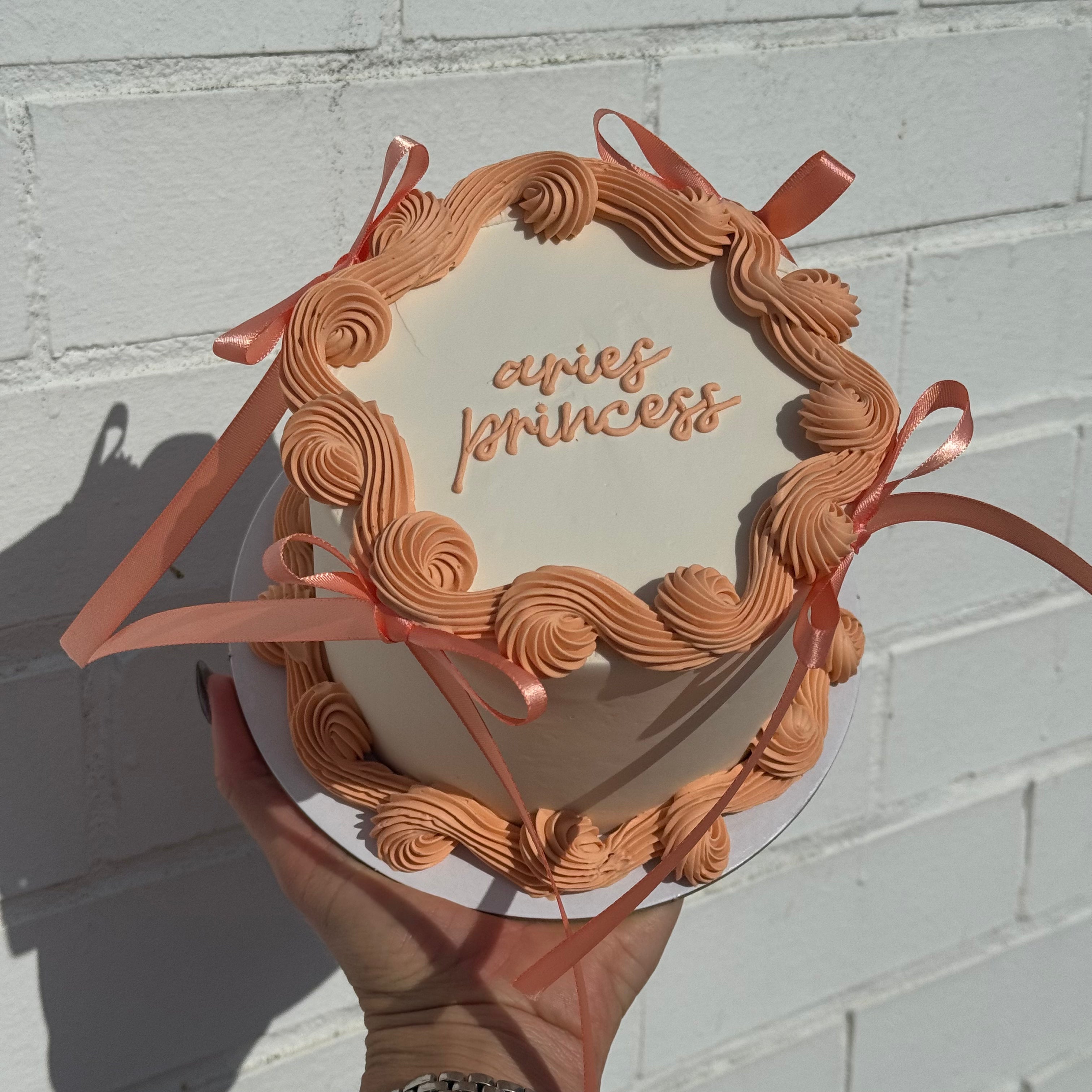 5" ROUND Cake - From $88