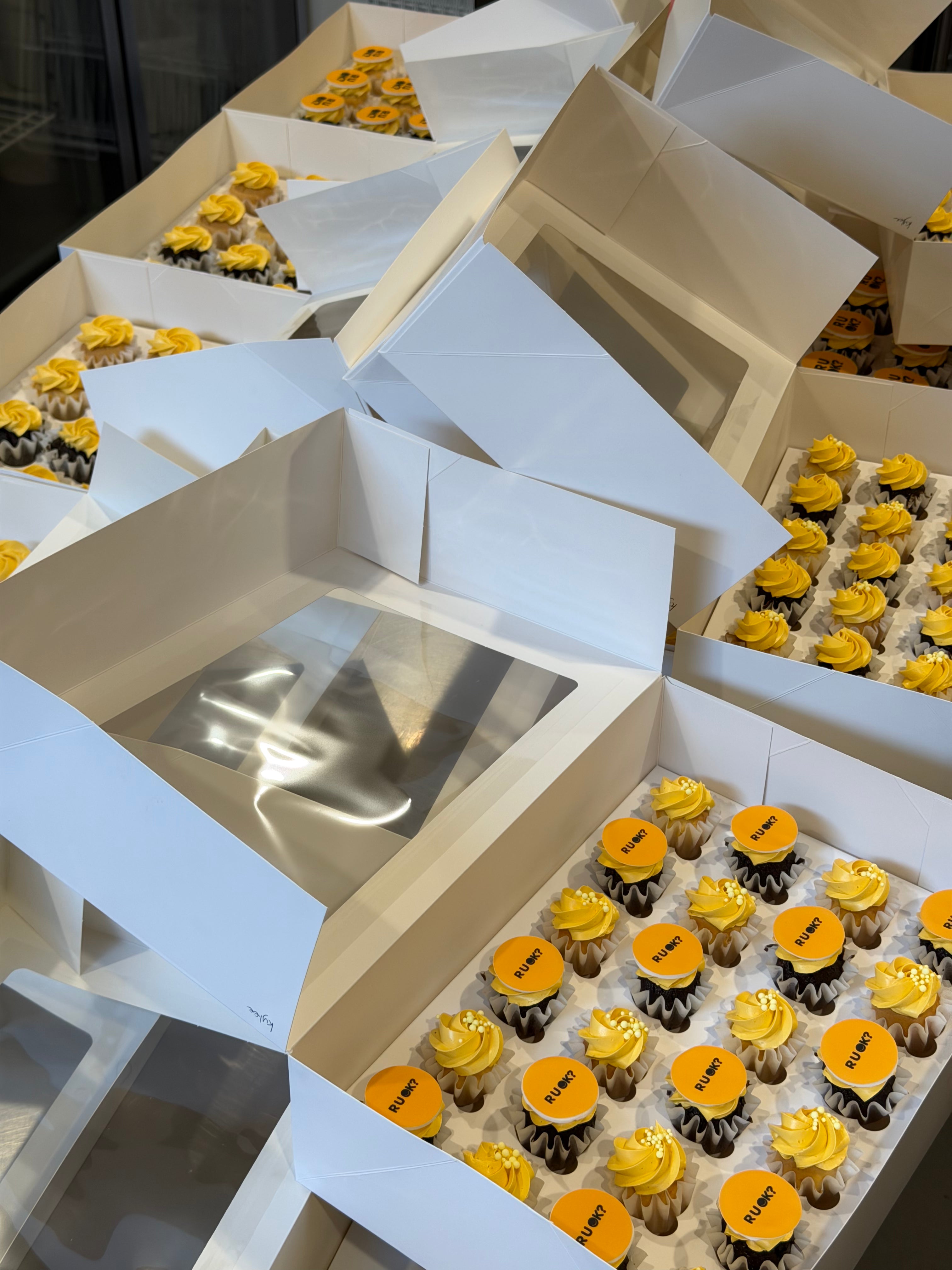 Cupcakes with Discs (Bite-Size) - From $80
