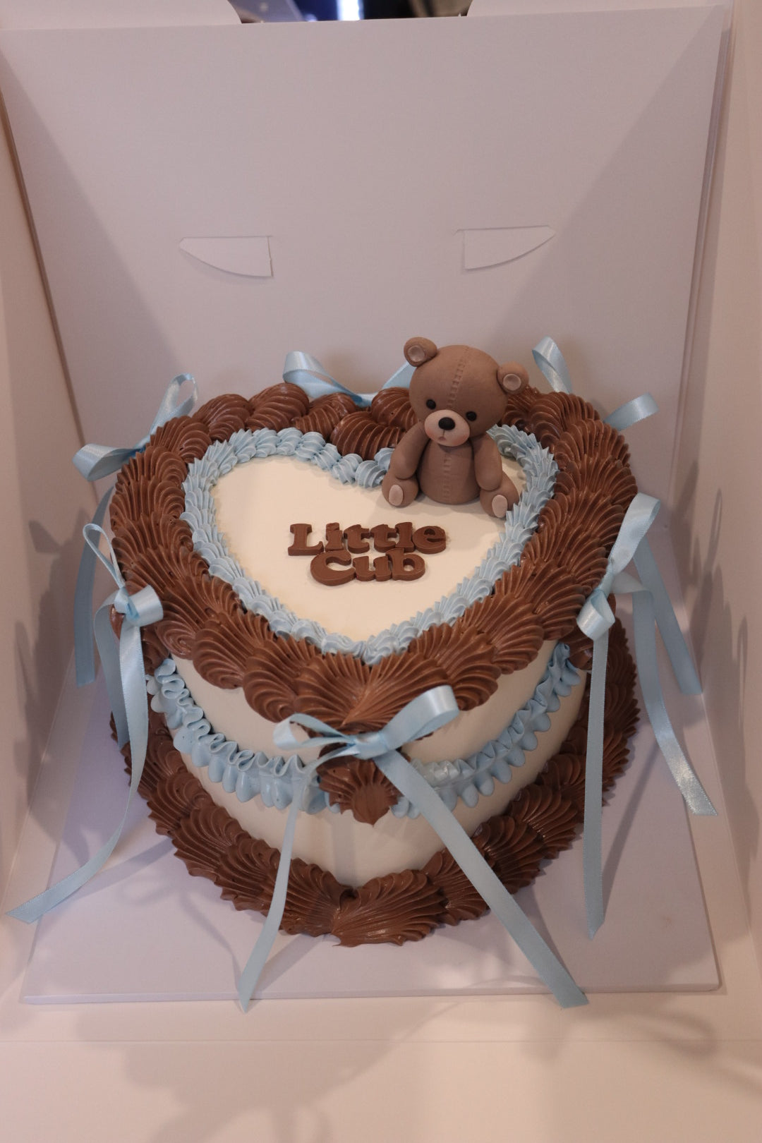 Frilly Retro Text Cake - ROUND/LOVEHEART - From $120