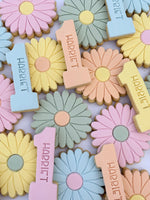CUTE block font on '1' cookies & daisy cookies