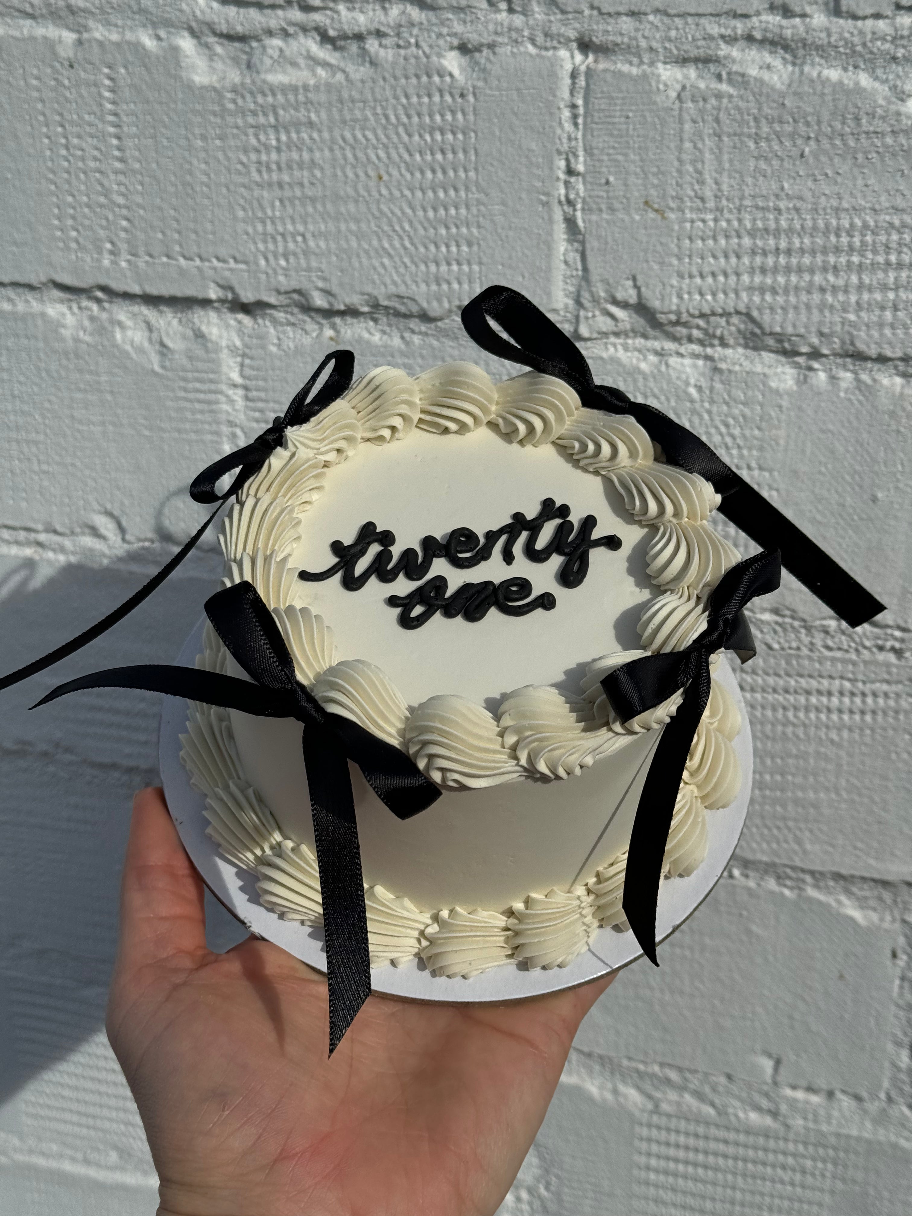 Birthday girl small cakes perth bow cake cute