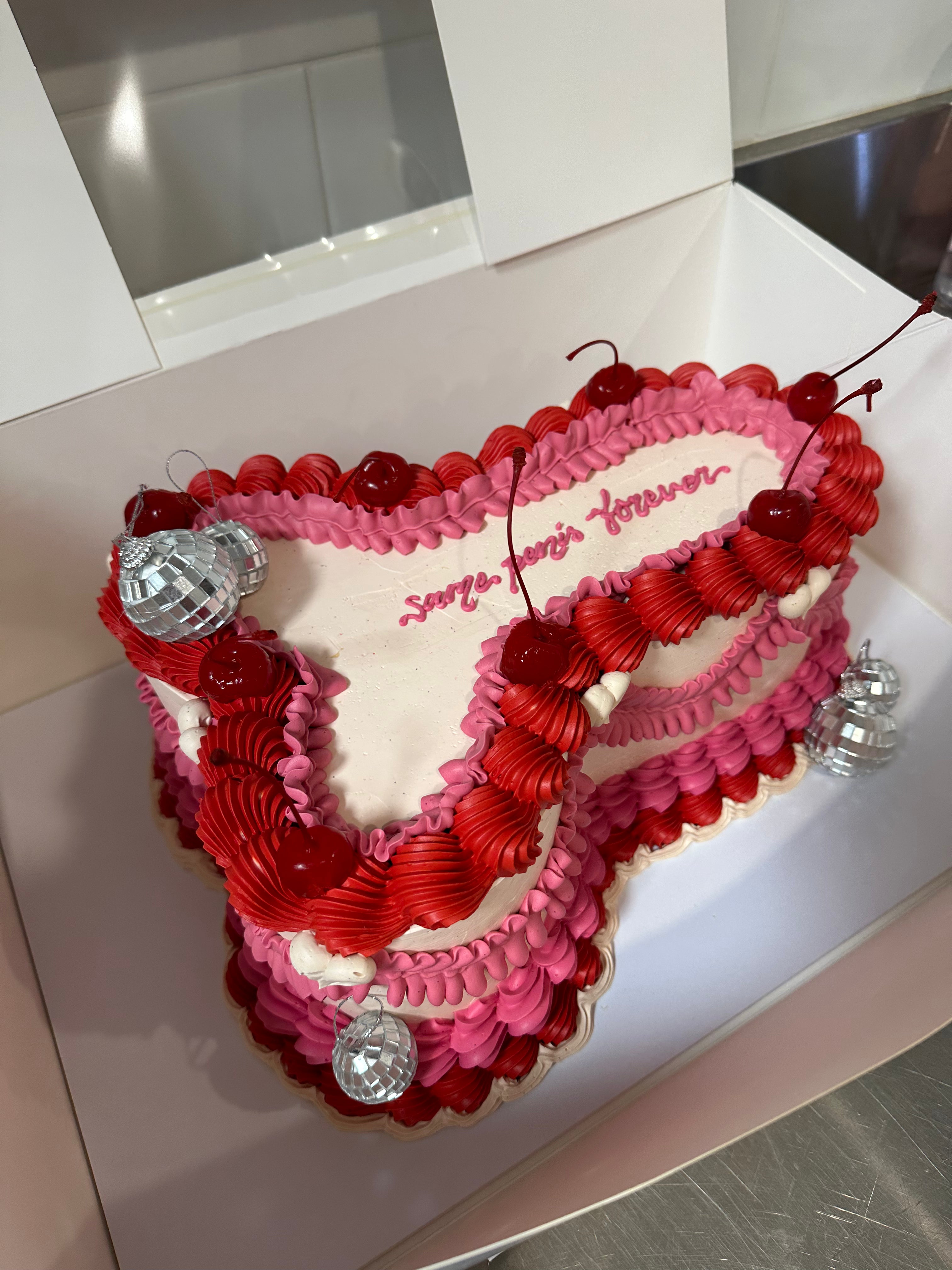 Retro Penis Cake - $195