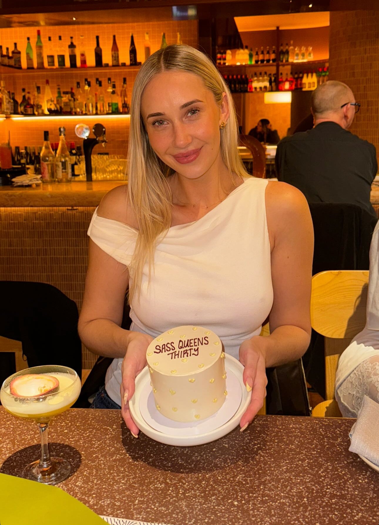 4" ROUND Cake - From $66