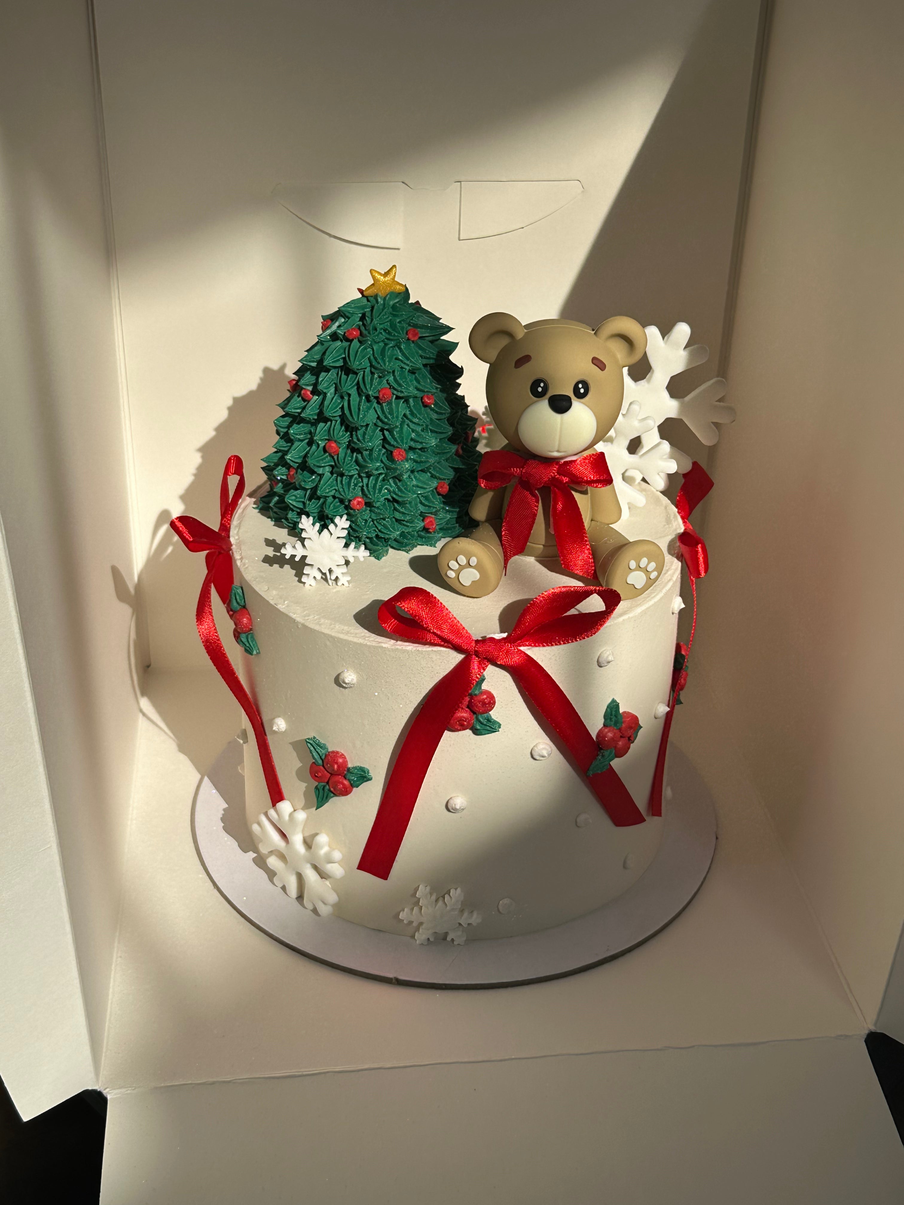 Teddy Cake - From $211