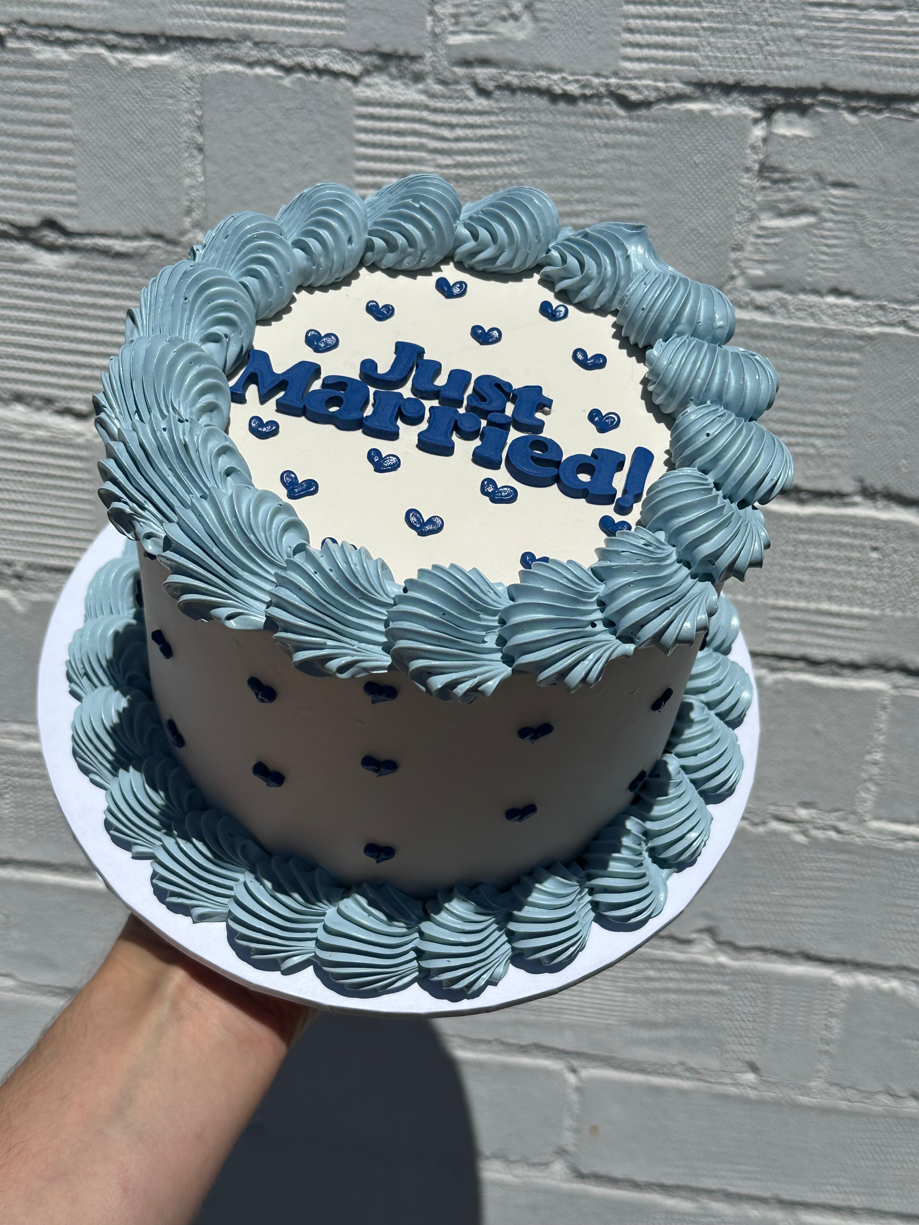 Simple Retro Text Cake - ROUND/LOVEHEART Shape - From $77