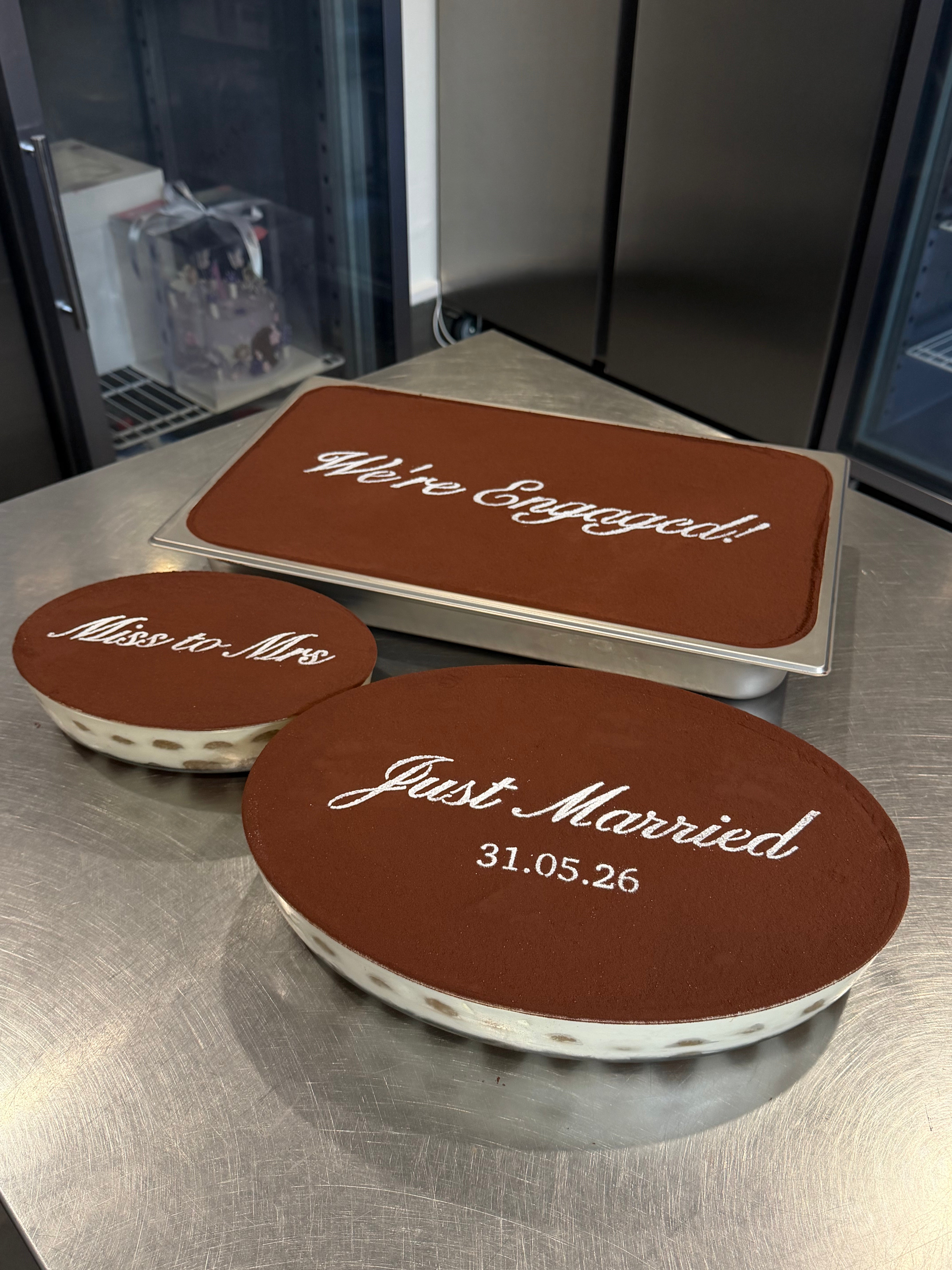 39cm Oval Tiramisu Glass Tray