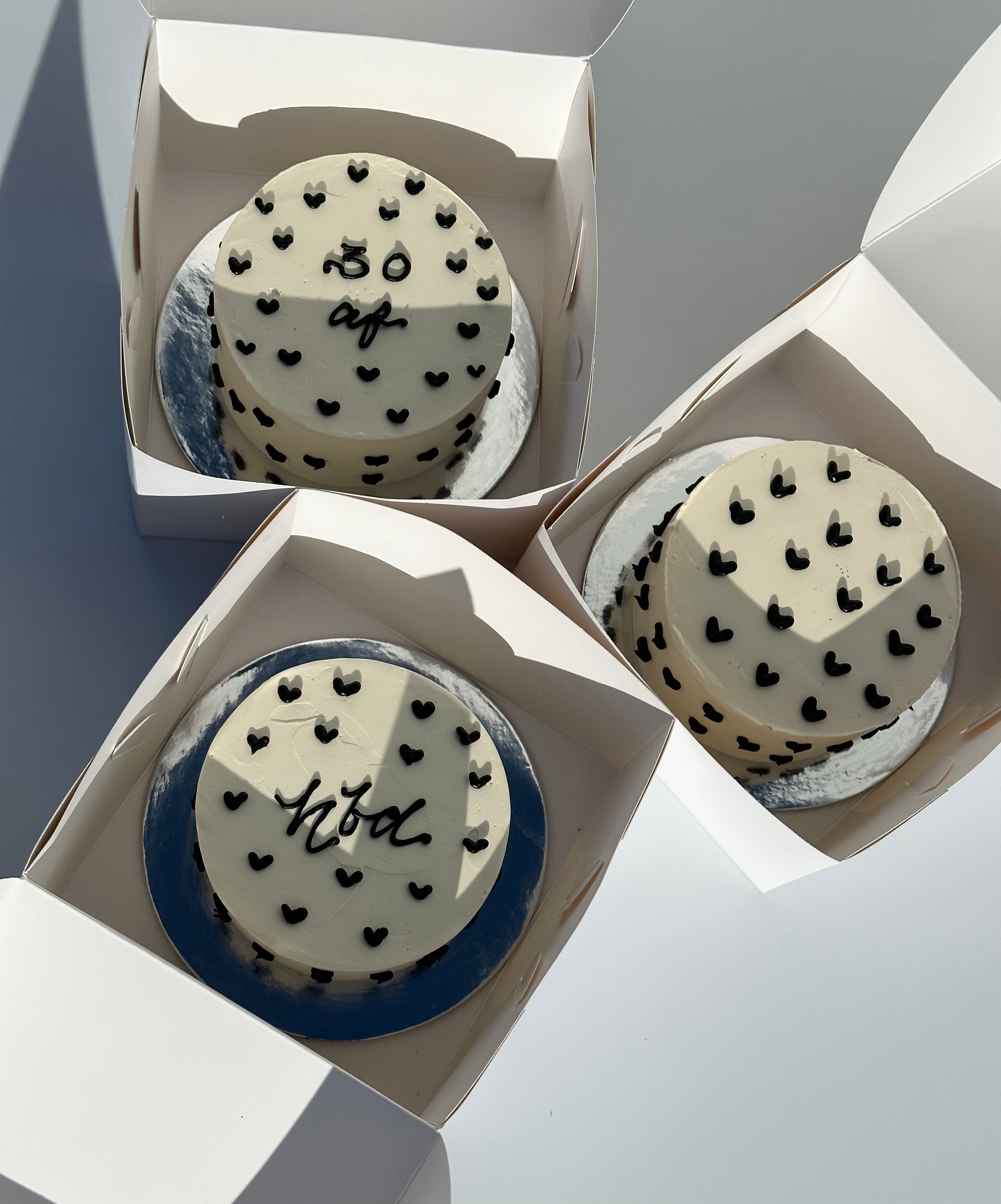 Birthday girl small cakes perth bow cake cute love heart