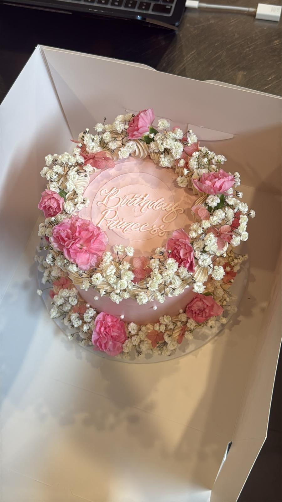 Babies Breath Flower Retro Cake - From $205