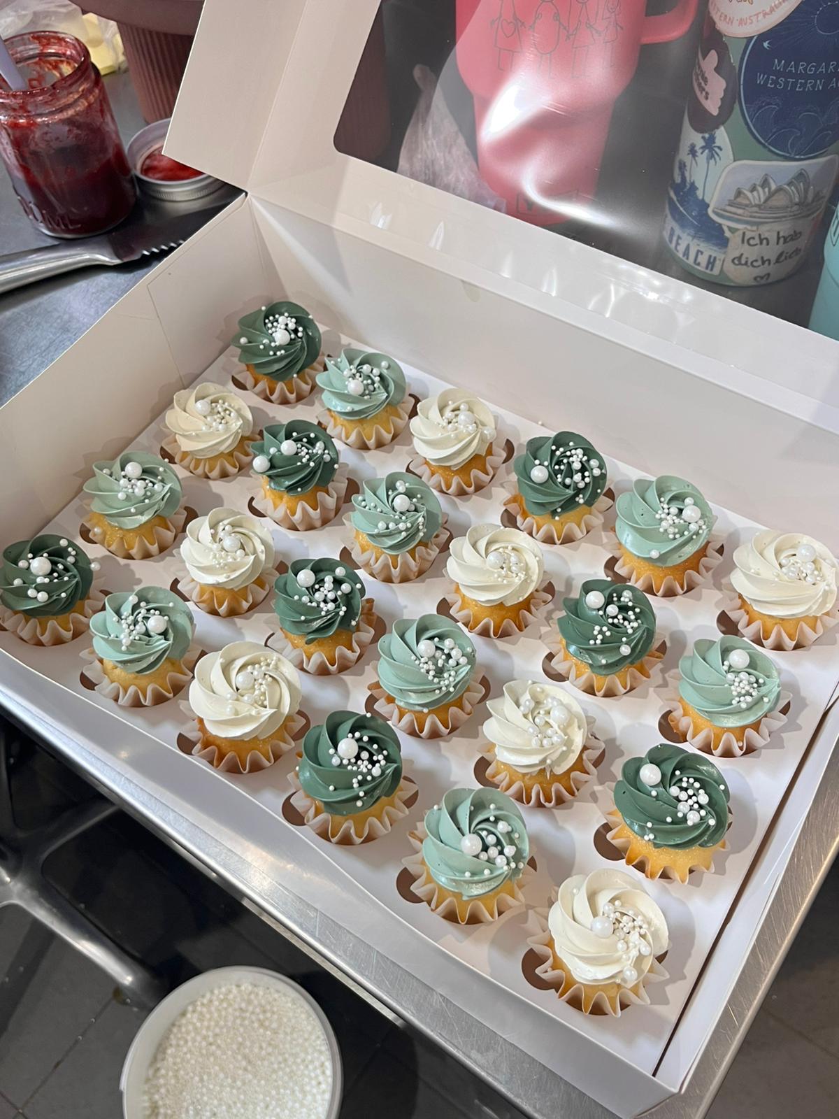 The Minimalist Cupcakes (Bite-Size) - From $80