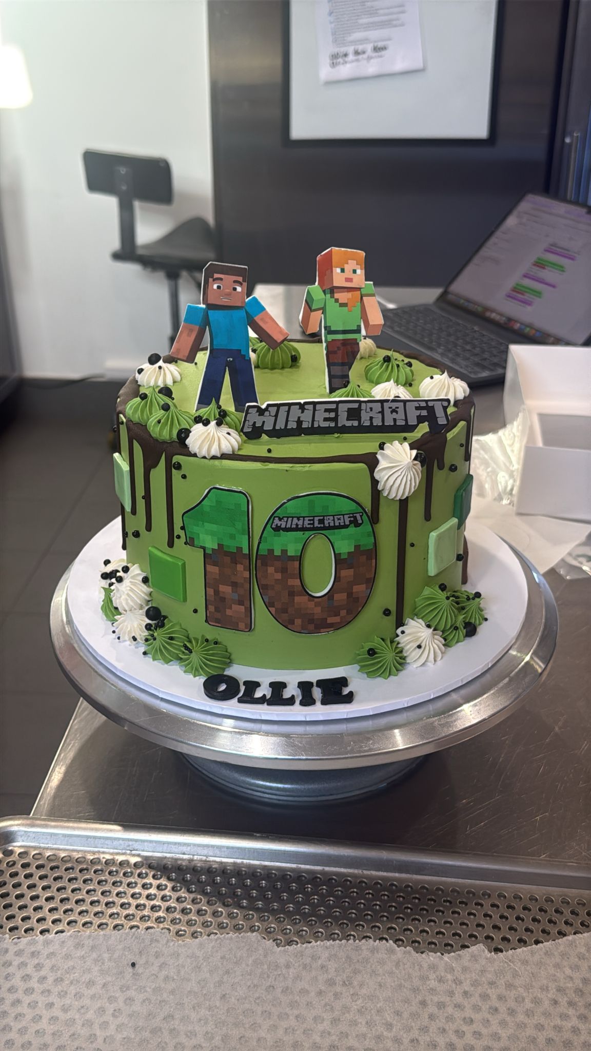 Mine Cake - From $185