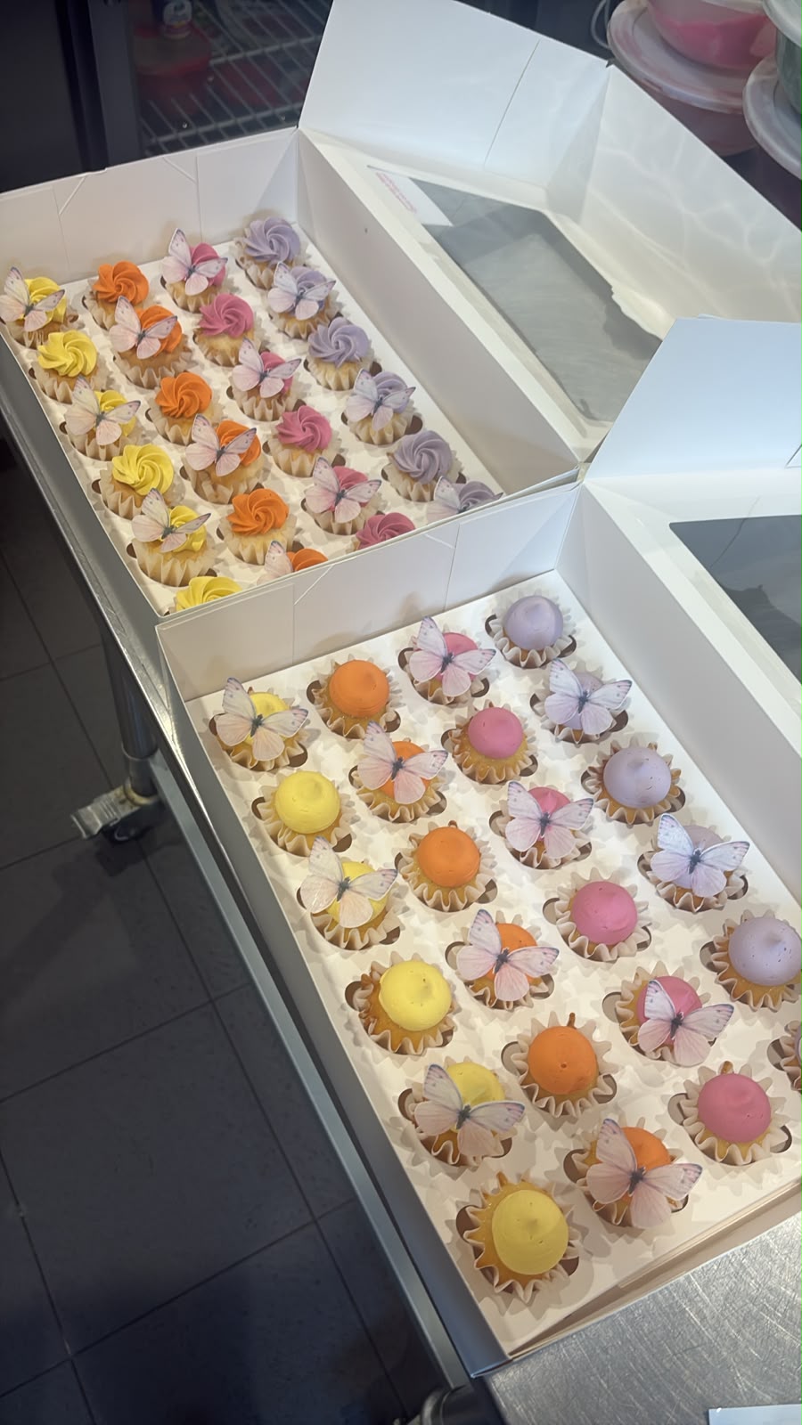 The Minimalist Cupcakes (Bite-Size) - From $80