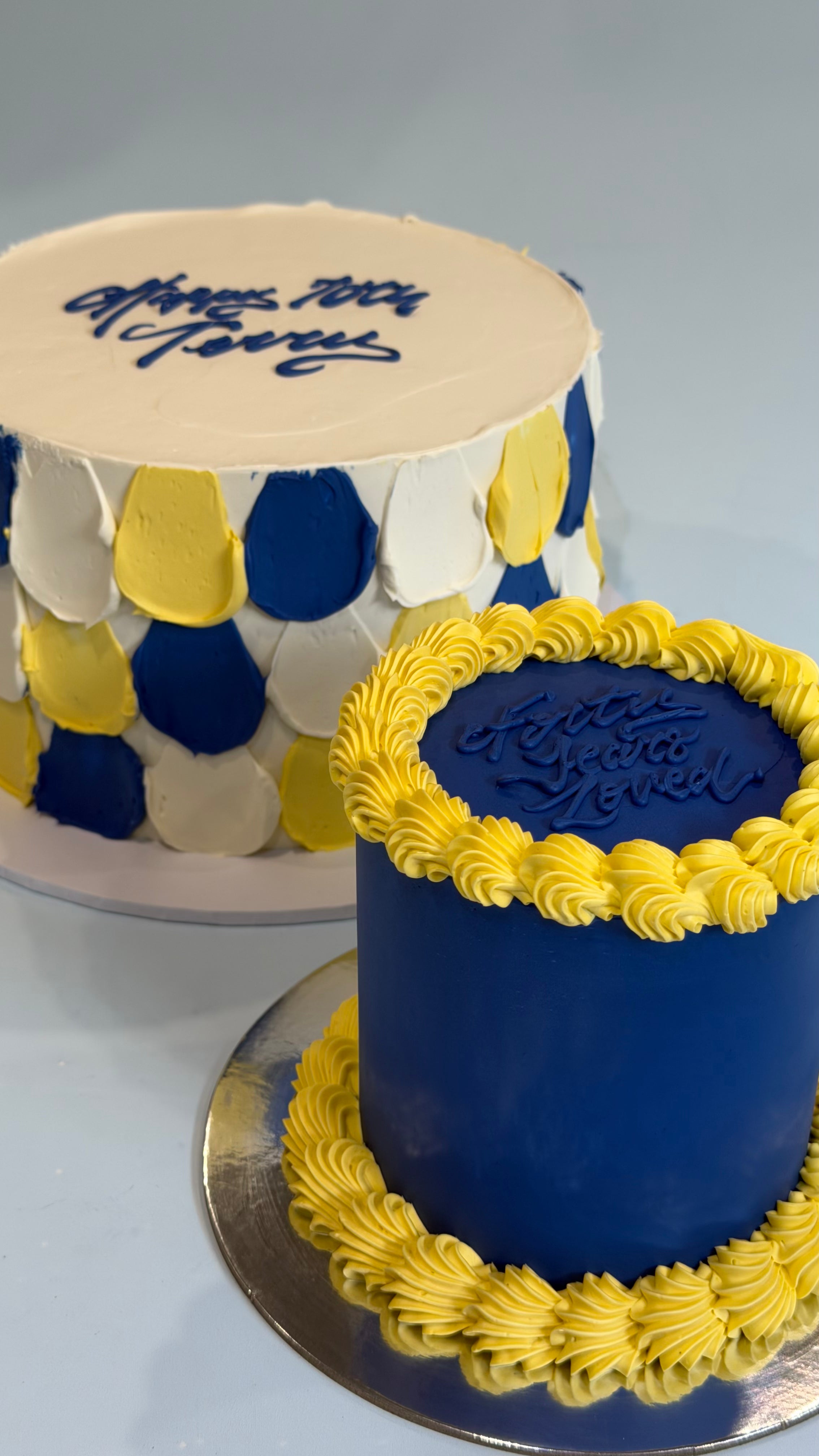 Scale Smear Cake - From $355