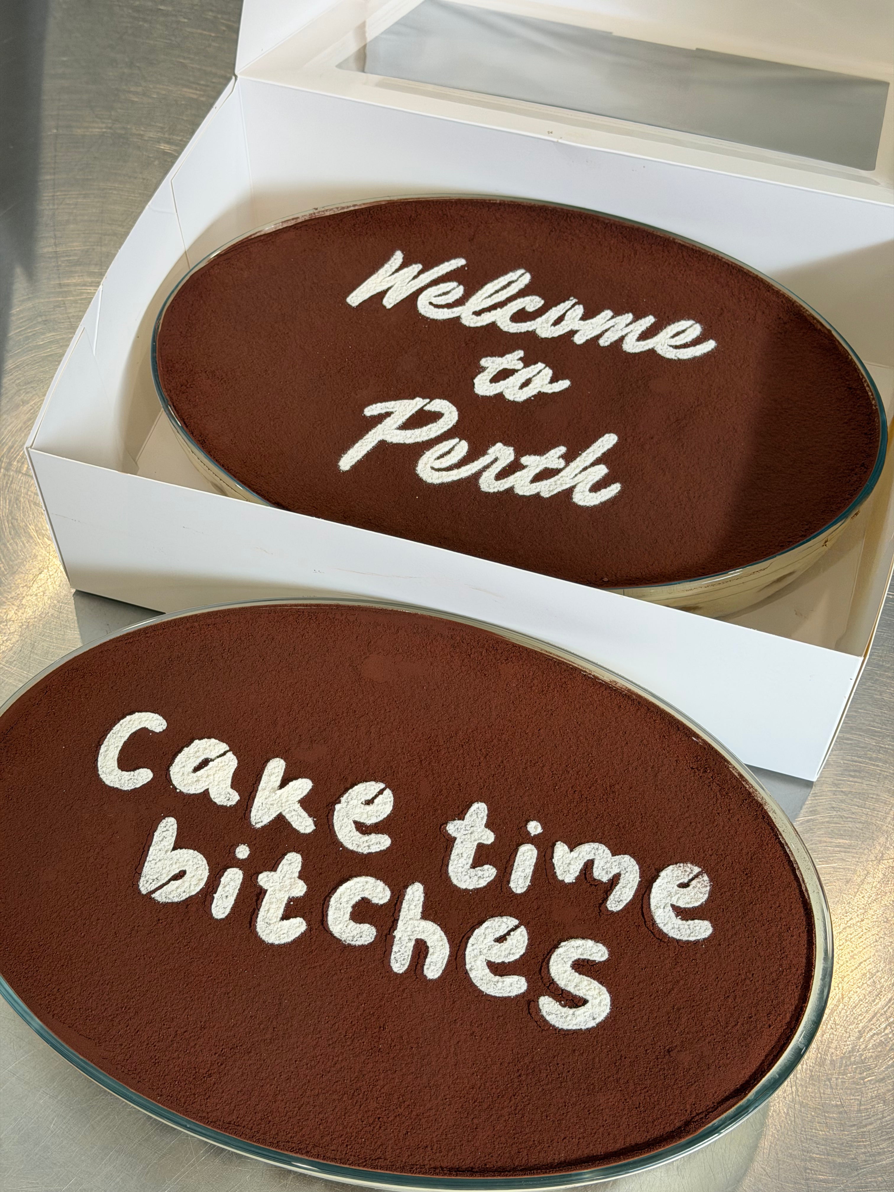 39cm Oval Tiramisu Glass Tray