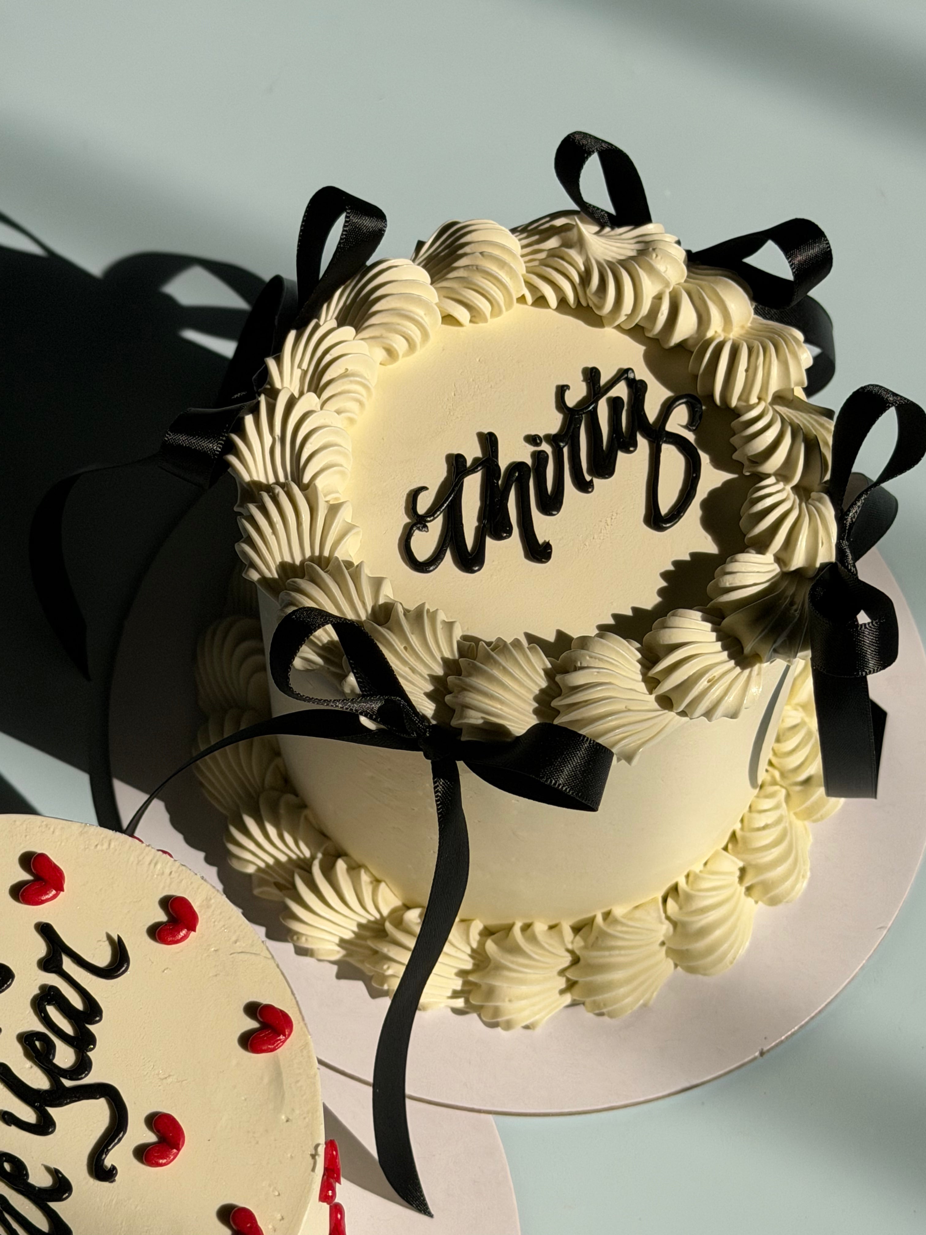 4" ROUND Cake - From $80