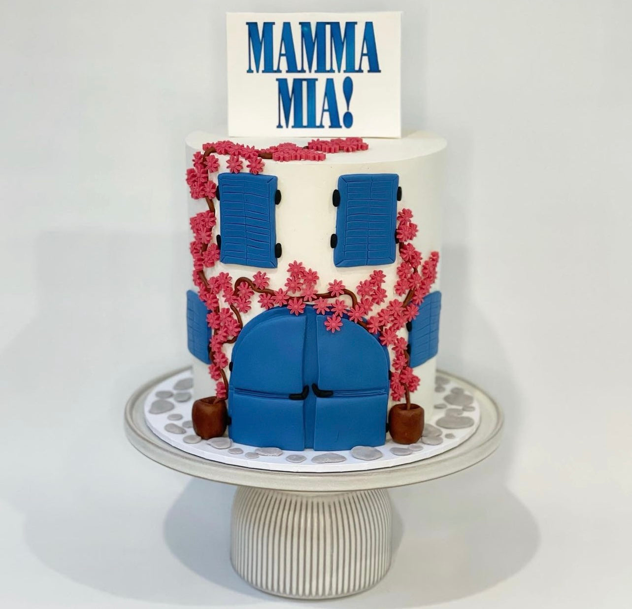 Mamma Mia Cake - From $200