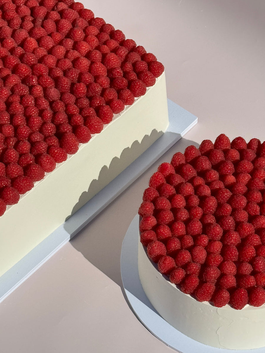 Fresh Raspberry Cake – PerthCakeCollective