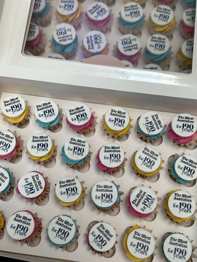 The Dressed Up Cupcakes