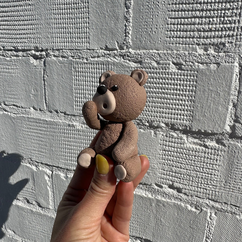 
            
                Load image into Gallery viewer, Fondant Teddy Bear
            
        