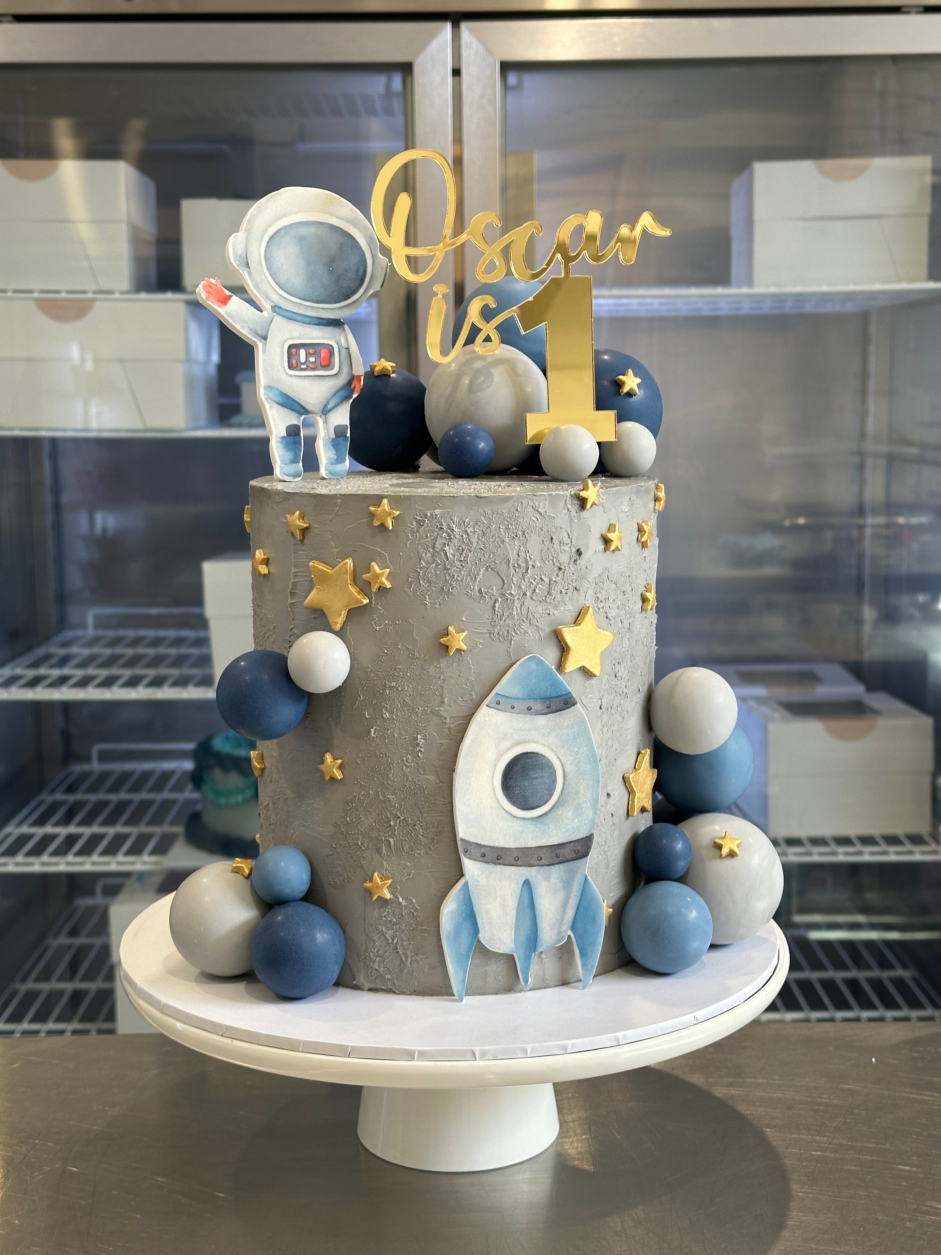 Out of This World Space Cake - From $200