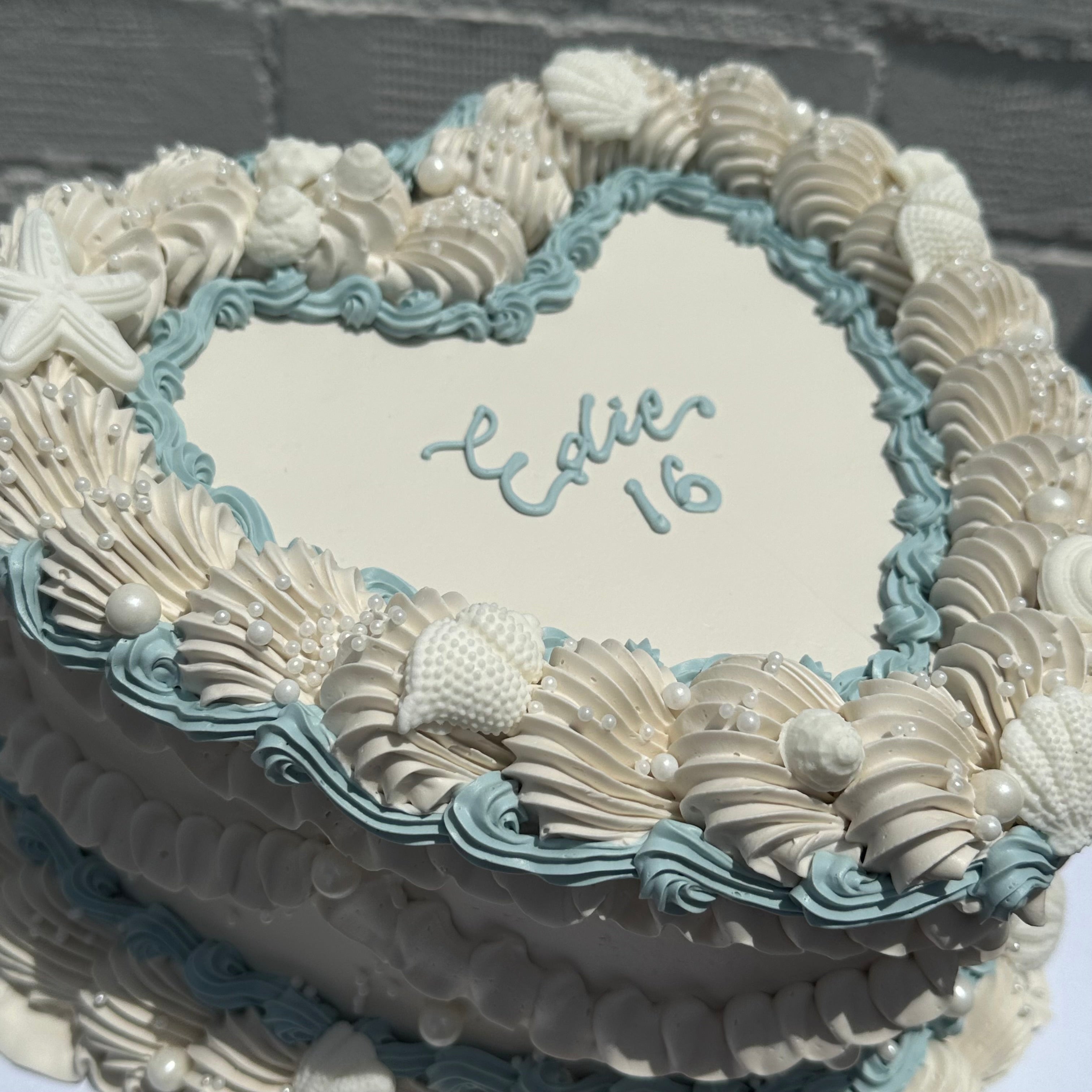 Ocean Girl Retro Cake - From $195
