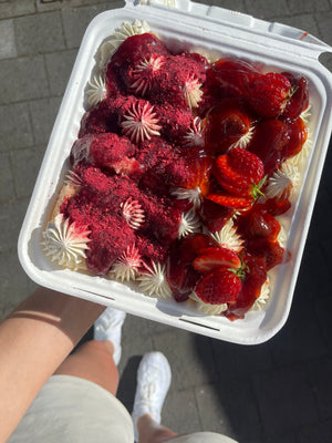 Large Cake Tasting Box