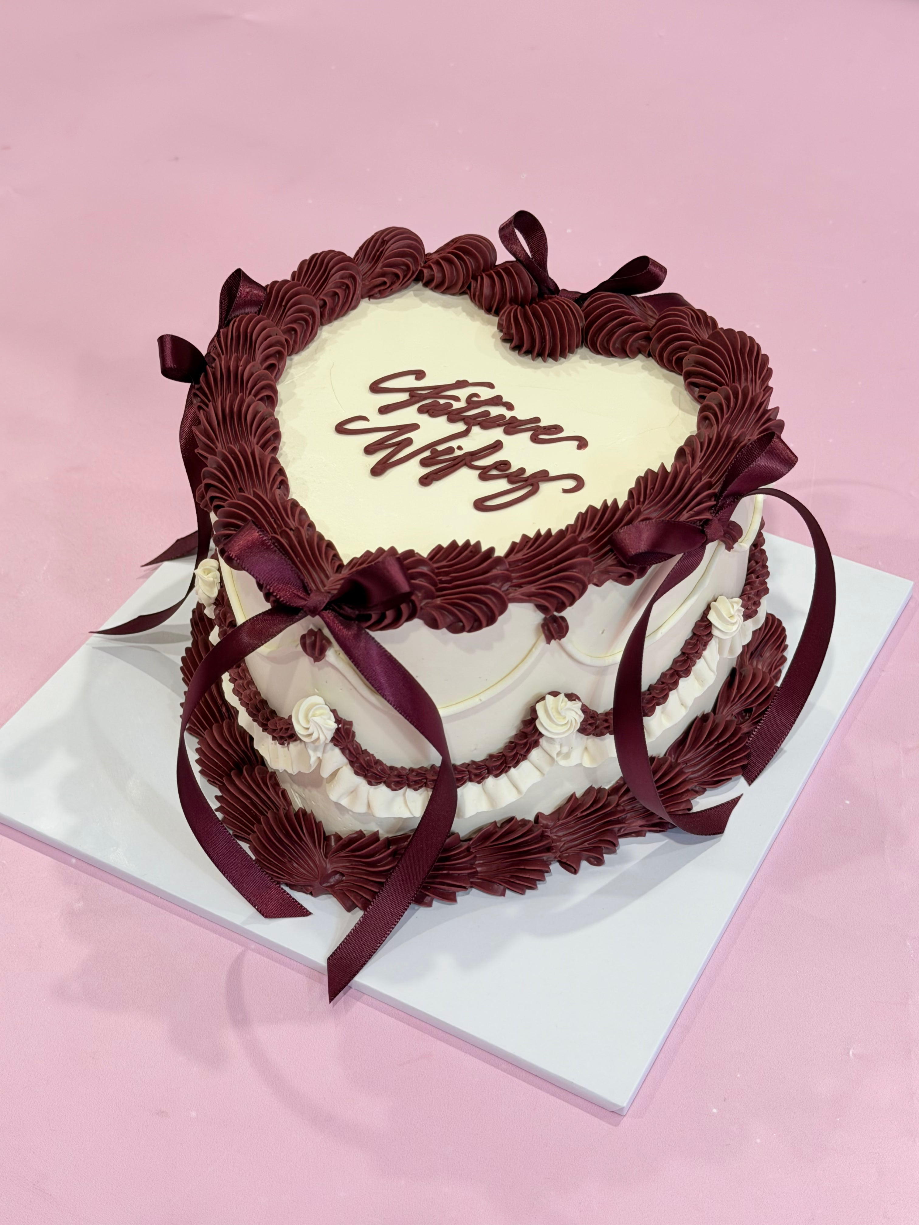 Frilly Retro Cake - From $135 (4 rows of piping, 2 colours)