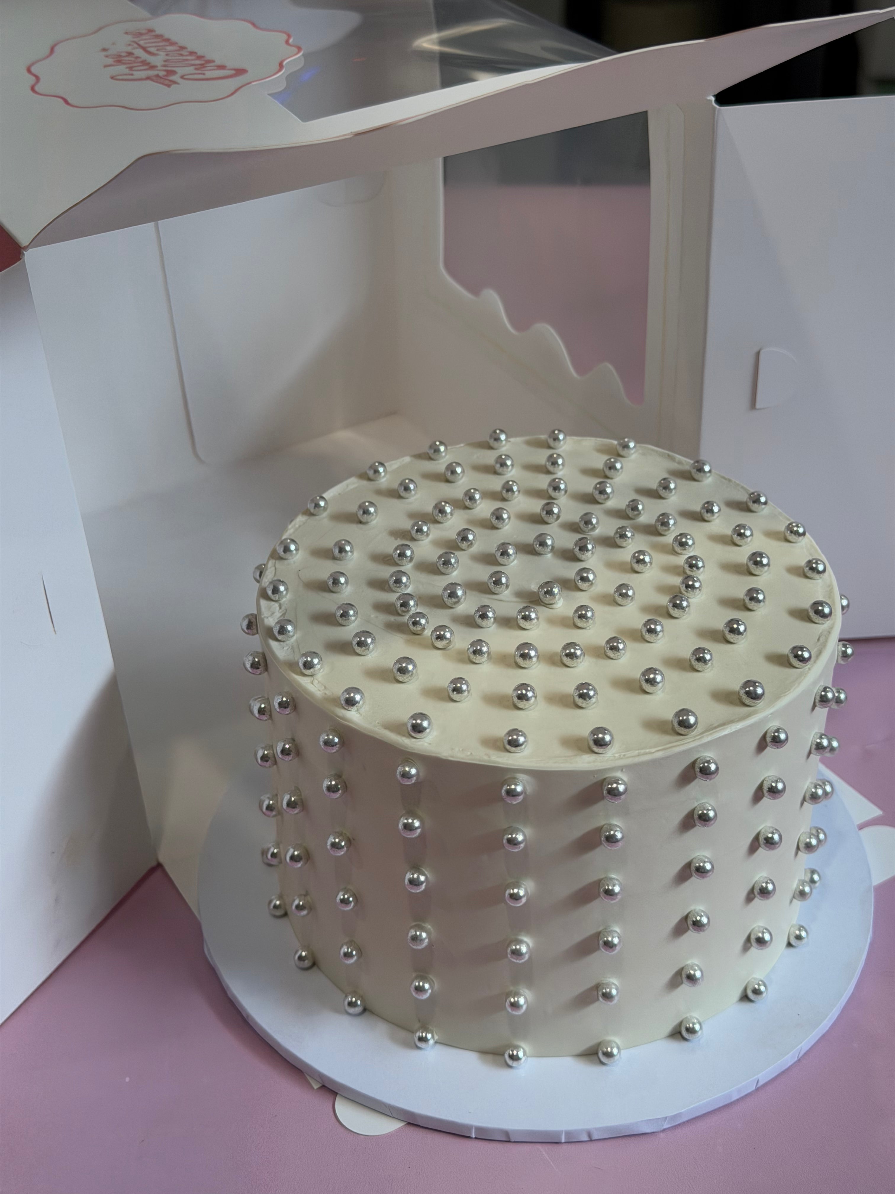 Uniform Pearl Cake - From $135