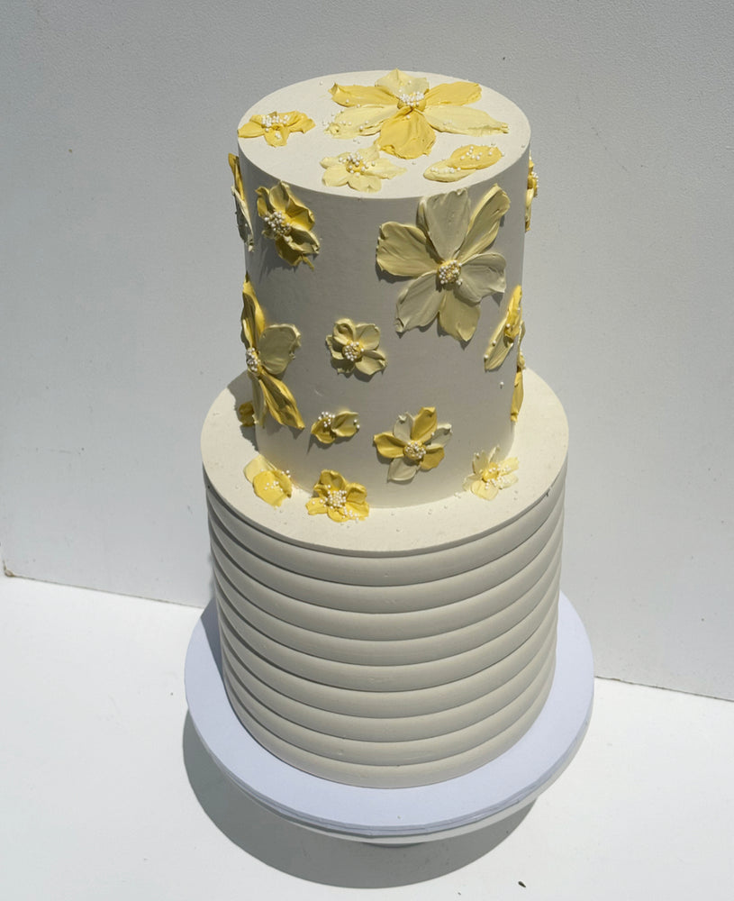 Hand-Piped Floral Cake