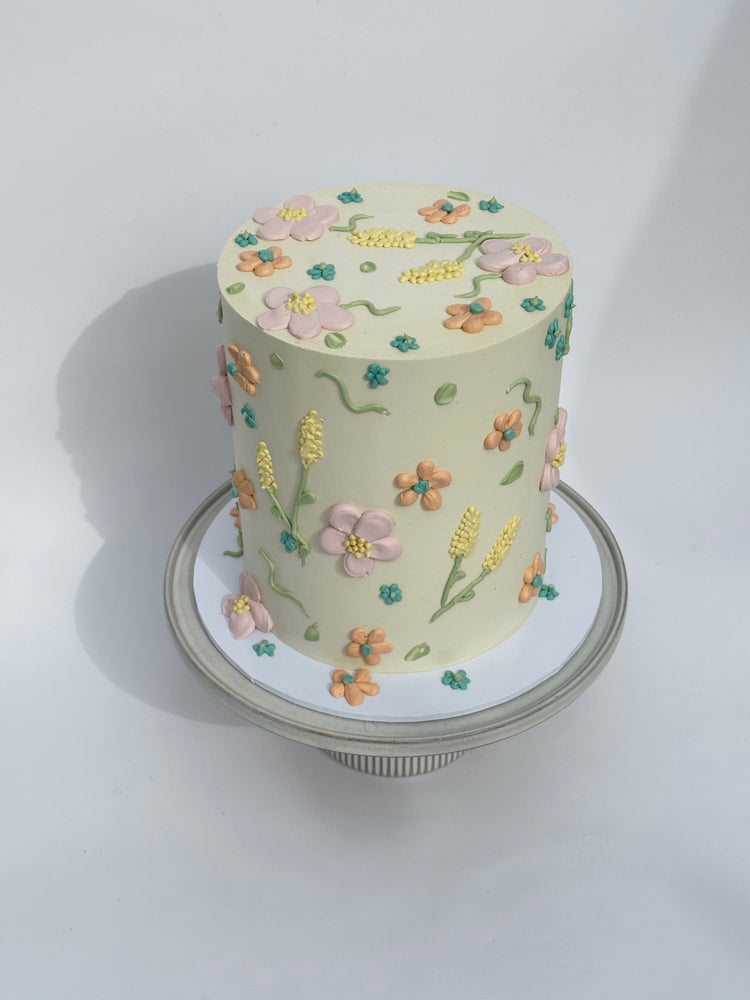 Hand-Piped Floral Cake
